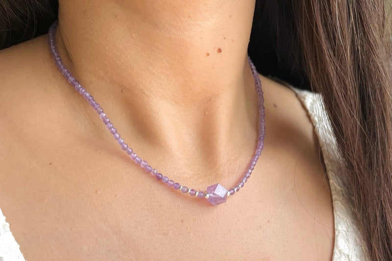 Collar Geometría Amatista