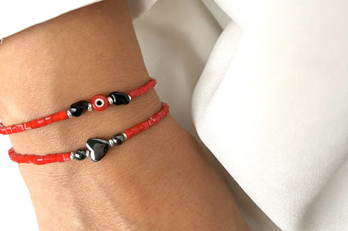 Pulsera Roja de protección