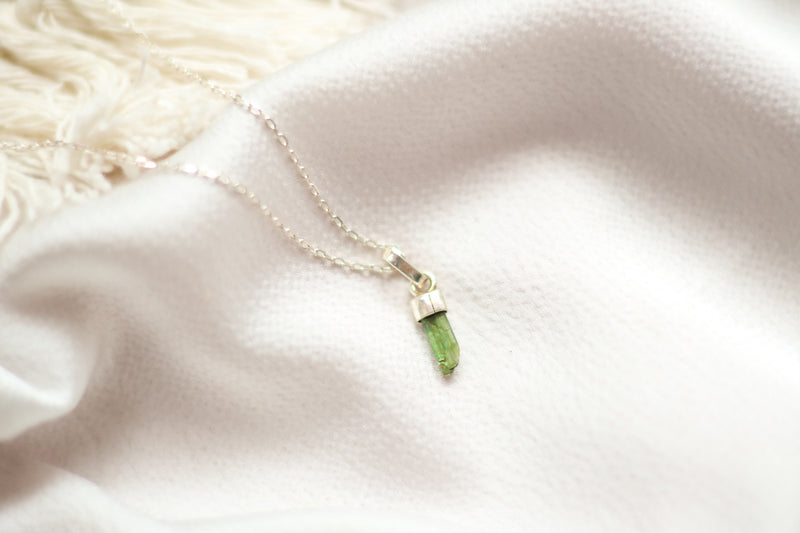 Collar turmalina verde
